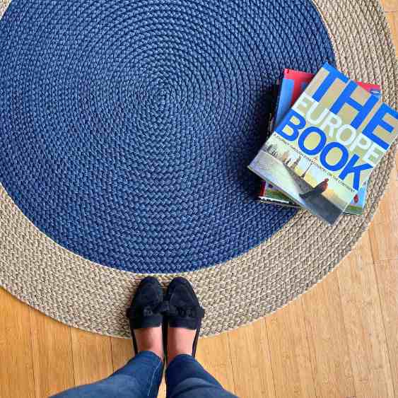 round rugs