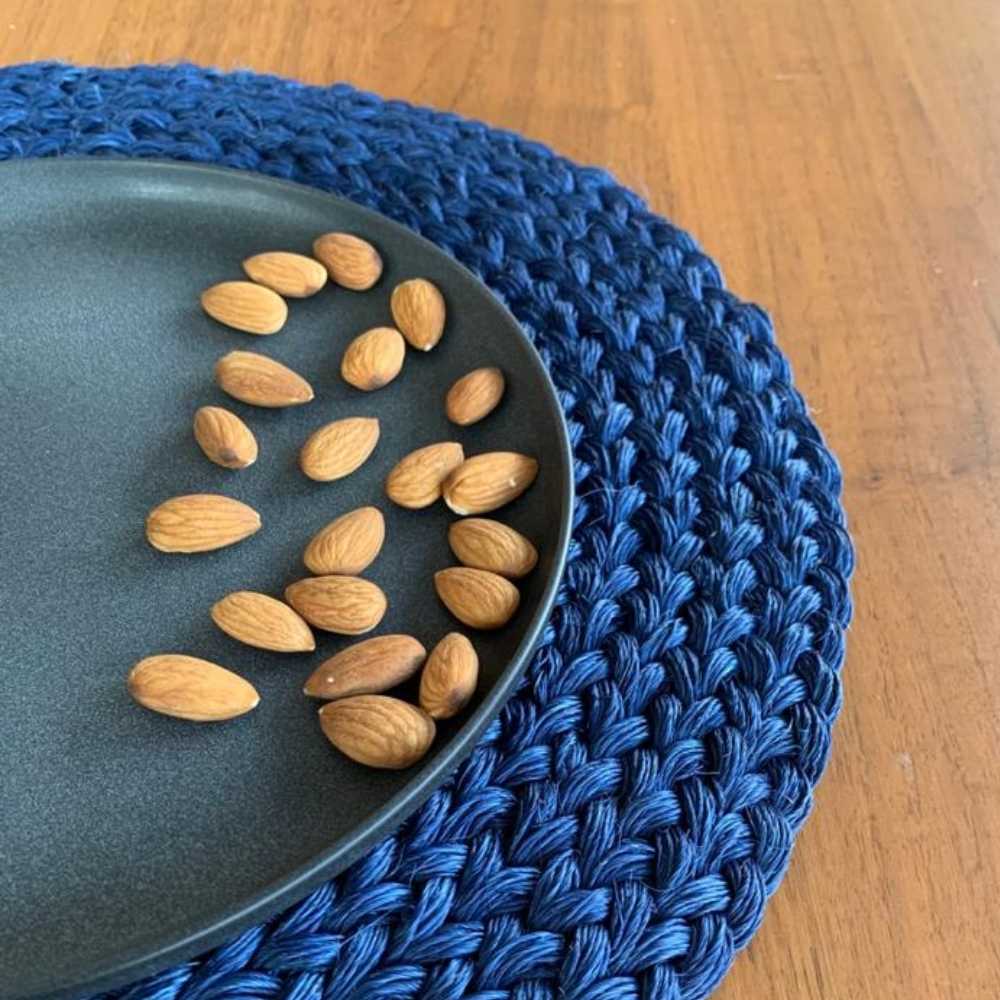round table mat