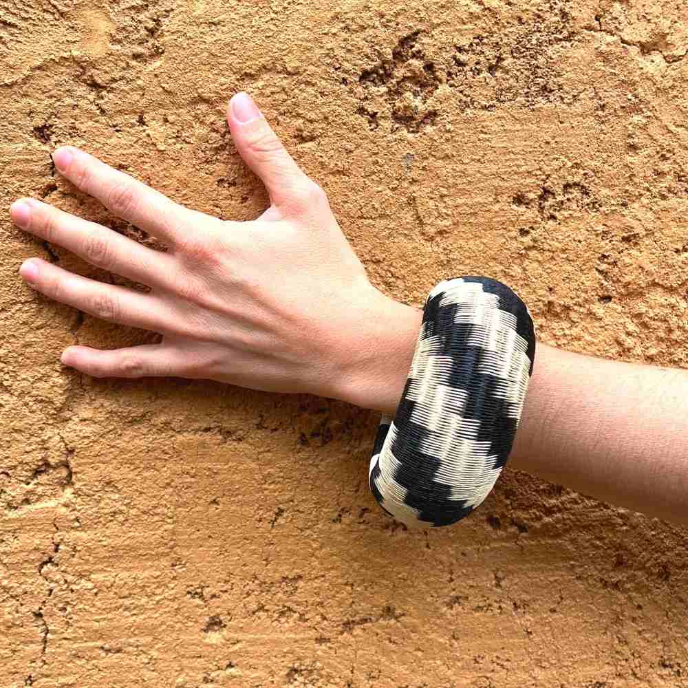 wide bangle