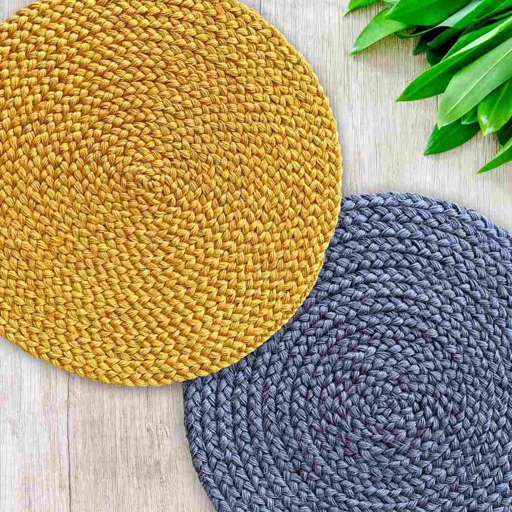 colorful placemats