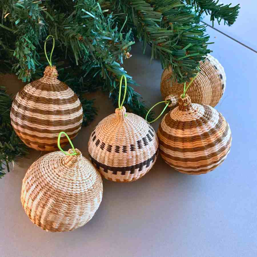 christmas cream decor ornaments